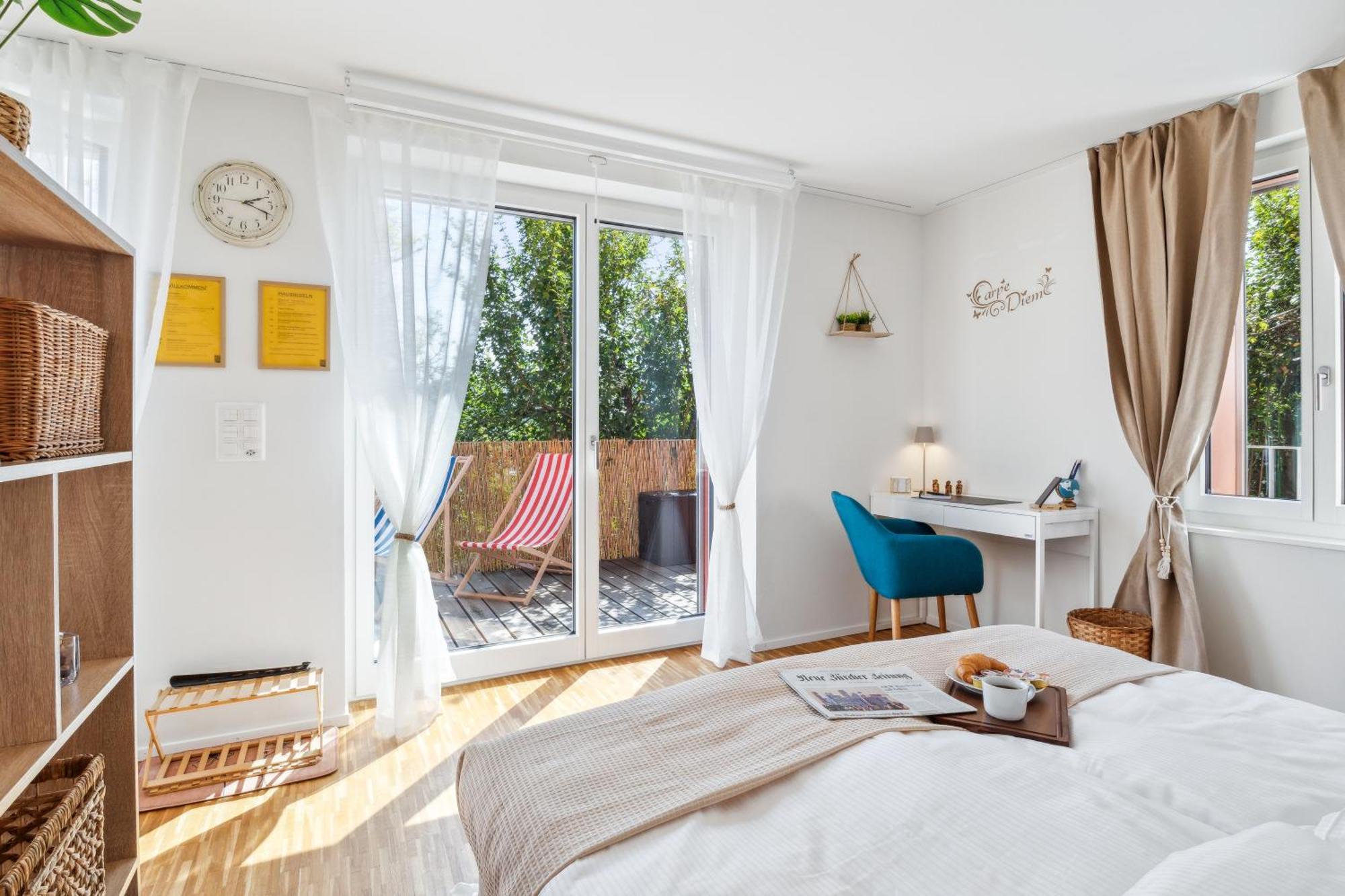 Business I Family Apartment I 1-4 Personen - Aare Blick, Nahe Altstadt I Beamer - 99" Leinwand I Terrassen Lounge Und Parkplatz Бругг Екстер'єр фото