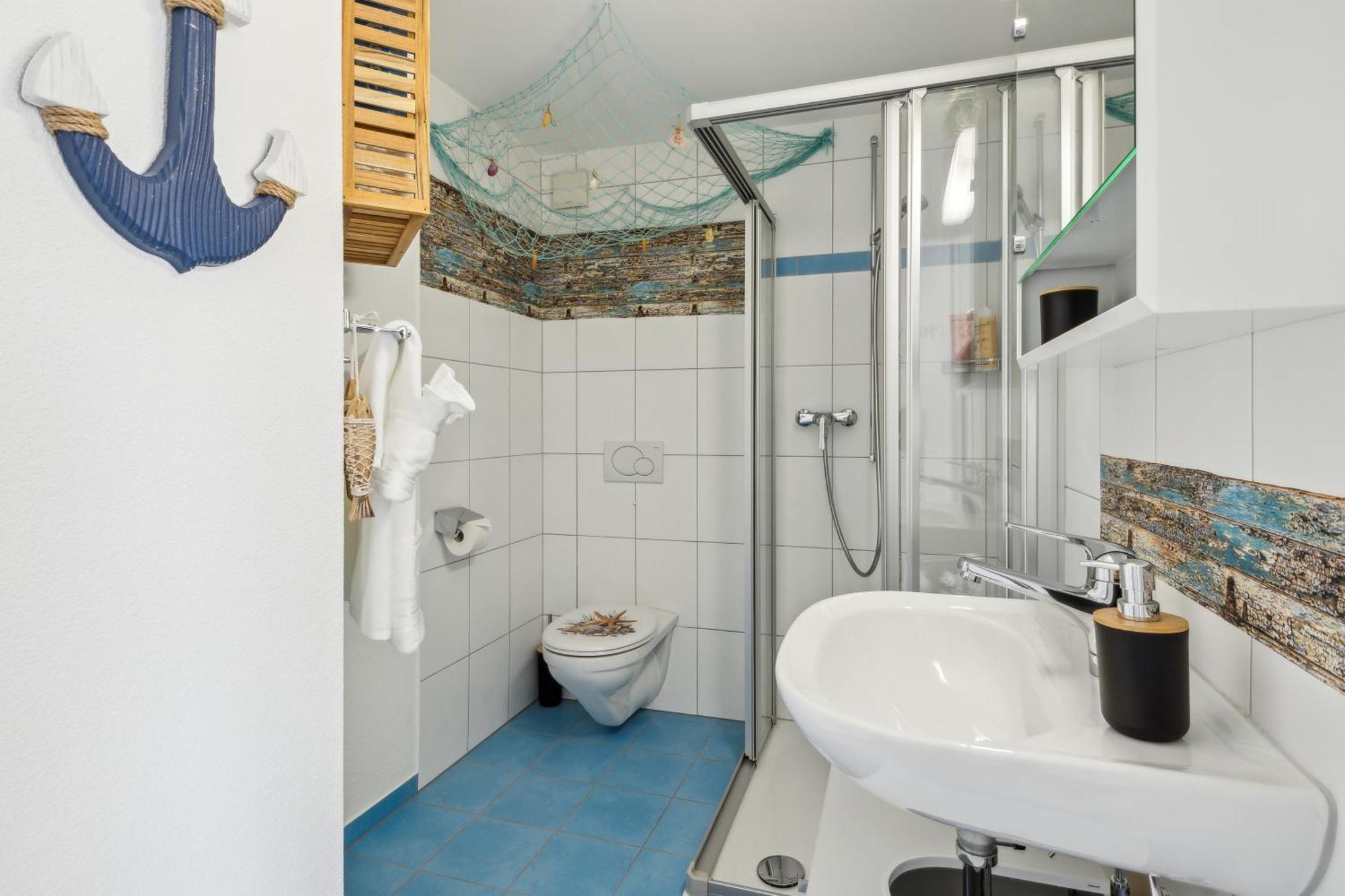 Business I Family Apartment I 1-4 Personen - Aare Blick, Nahe Altstadt I Beamer - 99" Leinwand I Terrassen Lounge Und Parkplatz Бругг Екстер'єр фото